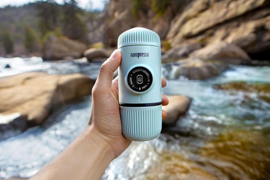 Wacaco® Nanopresso  Arctic Blue + калъф – Преносима портативна машина за еспресо