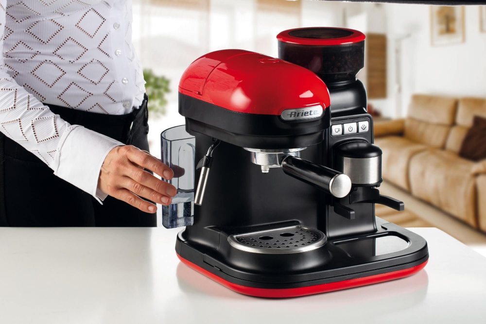КАФЕМАШИНА ARIETE ESPRESSO MODERNA ROSSO